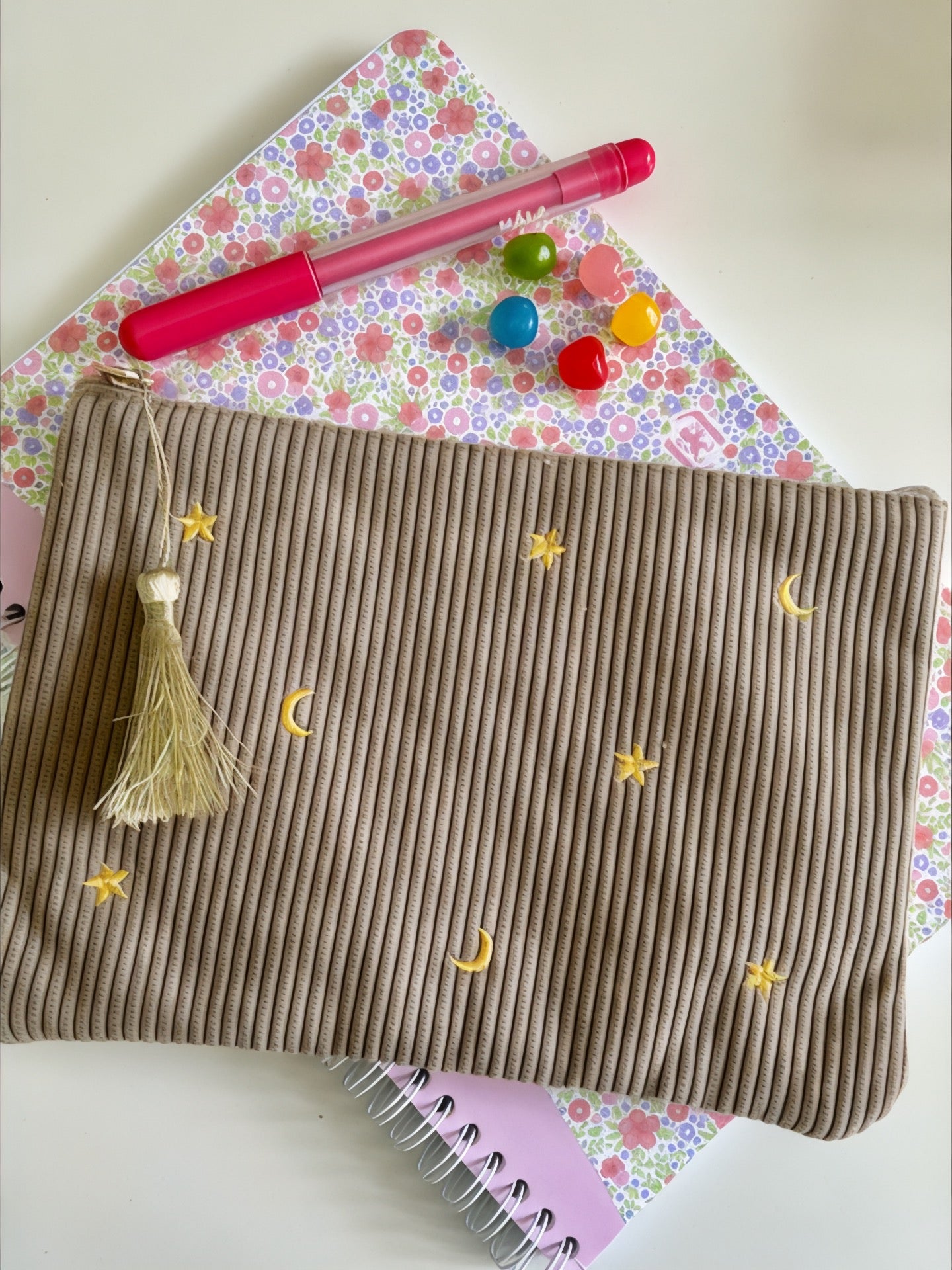 Trousse étoiles & lunes grise